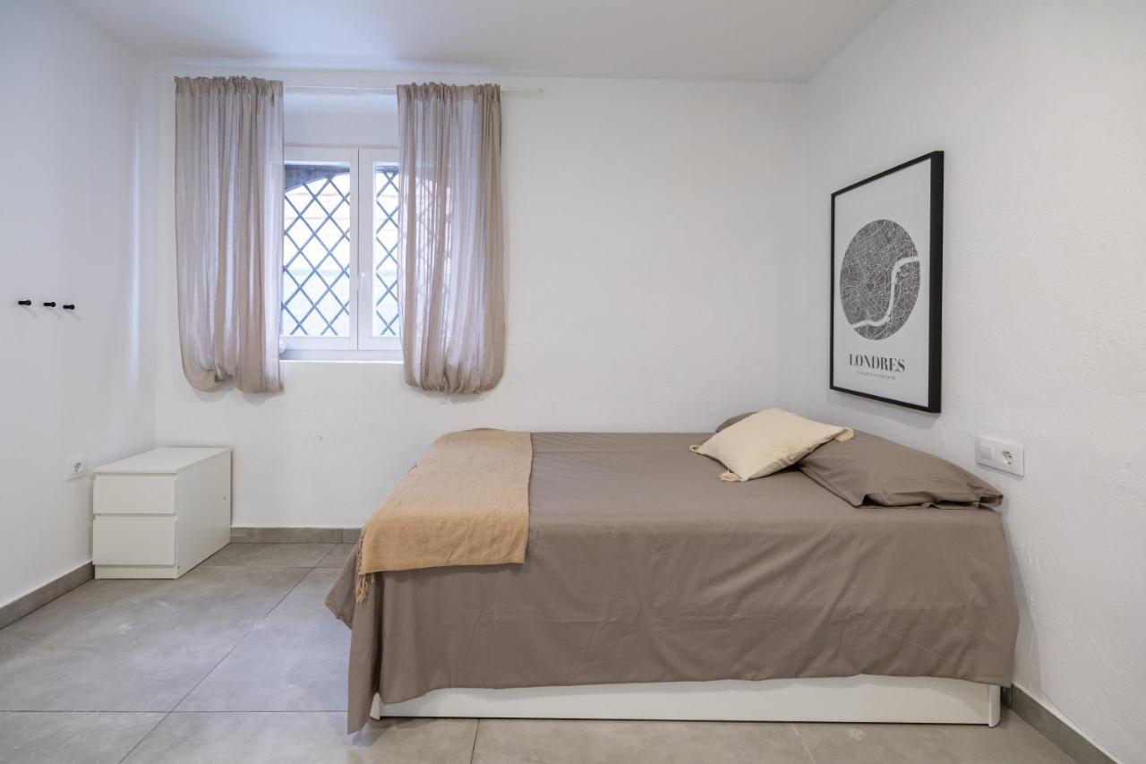Residencia Universitaria Trinitarios Appartement